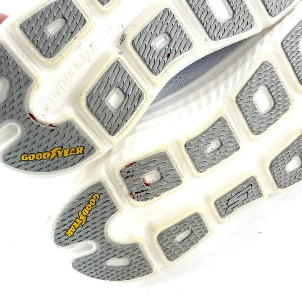 Skechers Hands Free Slip-ins Sneakers 6.5 White Walking Summits Slip On Comfort